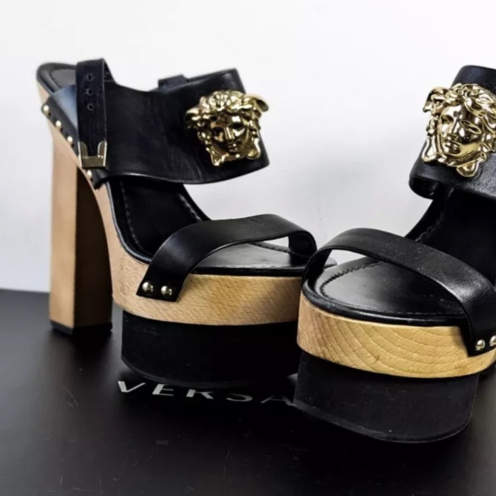 Versace platform sandals heels Medusa new models